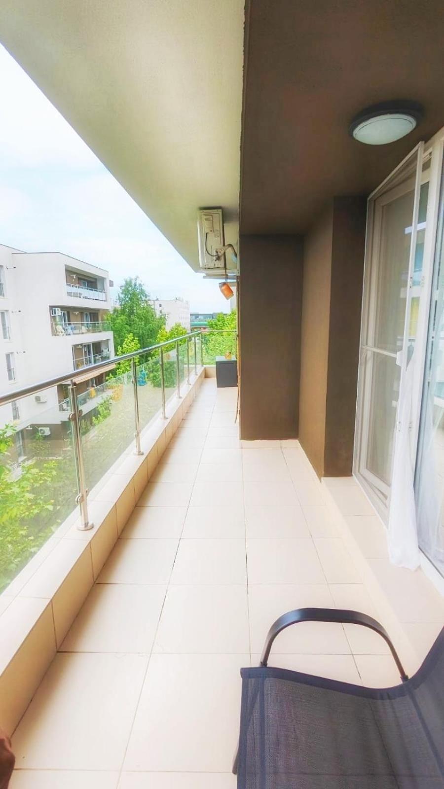 Airport Apartment 70 Squared Meters Otopeni Exterior foto